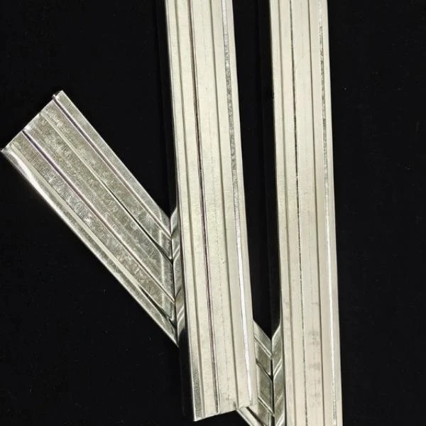 metal-angle-for-suspended-ceiling-miter-connection-detail
